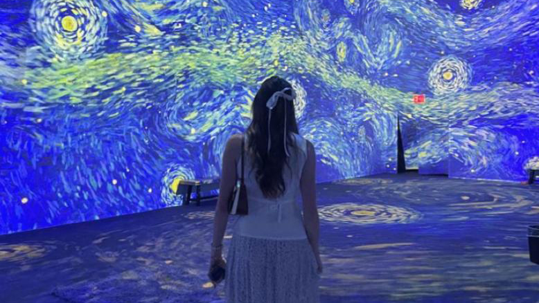 (H1) Seni Instalasi Interaktif: Pengalaman Baru Audien Menjadi Bagian dari Karya Seni